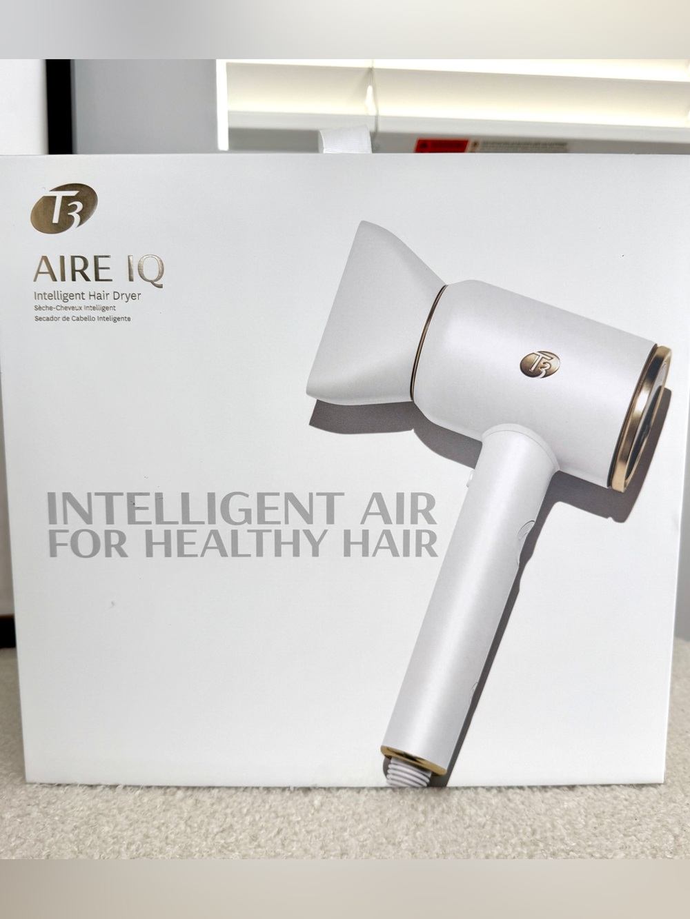 *NIB* T3 AIRE IQ Intelligent Hair Dryer